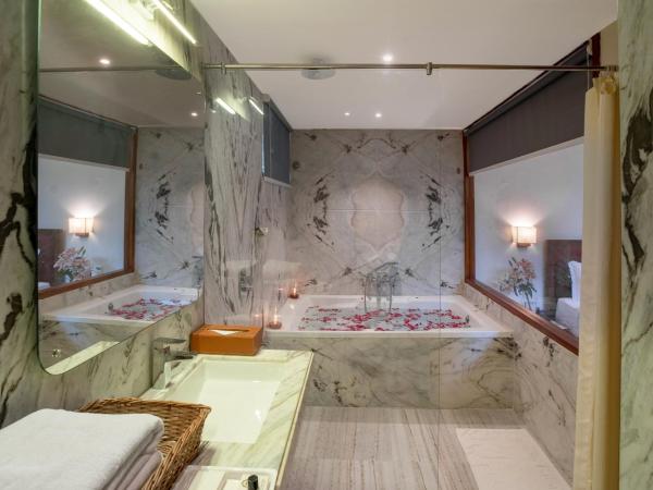 Aranya Vilas : photo 5 de la chambre luxury villa with bathtub