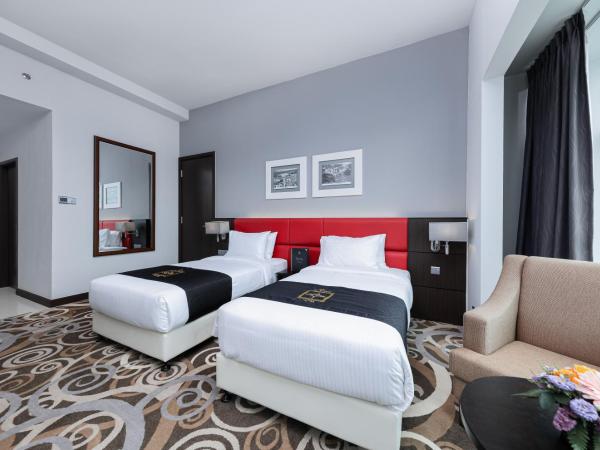 Raia Hotel & Convention Centre Kuching : photo 4 de la chambre chambre lits jumeaux supérieure