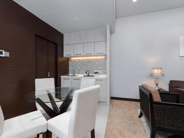 Raia Hotel & Convention Centre Kuching : photo 3 de la chambre studio