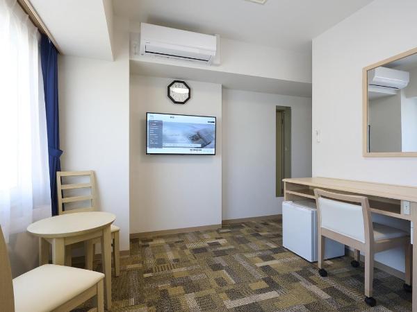 Toyoko Inn Kyoto Nijojo Minami : photo 3 de la chambre chambre triple standard - fumeurs
