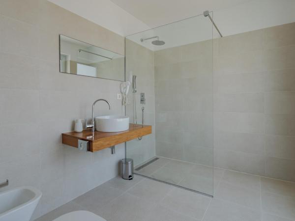 Monvidal by Bura Hotels - Adults Only : photo 7 de la chambre chambre lit king-size - vue sur piscine