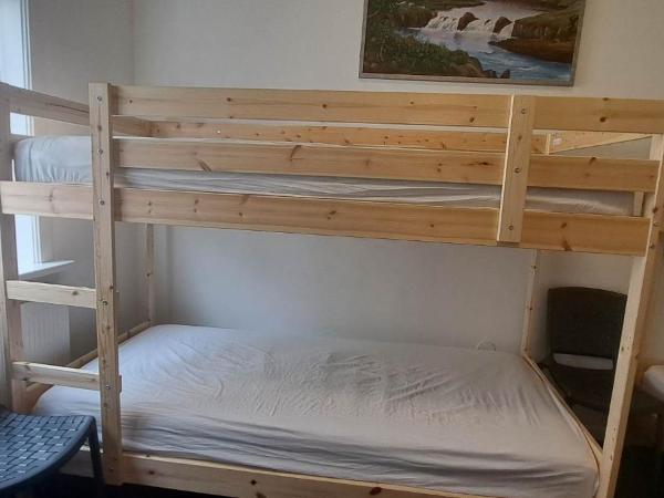 Holiday Hostel : photo 7 de la chambre lit dans dortoir mixte de 6 lits