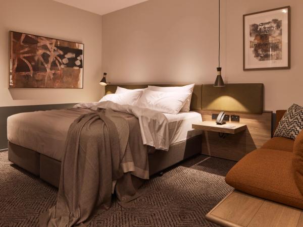 Rydges Melbourne : photo 1 de la chambre chambre lit king-size supérieure