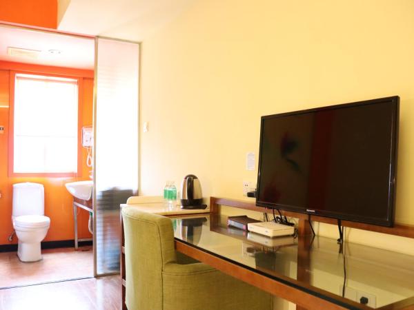 岭南佳园连锁酒店广州北京路步行街农讲所地铁站店 : photo 3 de la chambre chambre standard lit queen-size