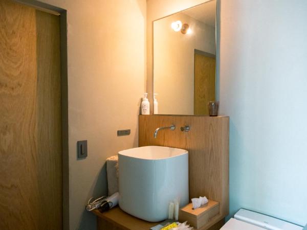 Kagan Hotel & Hostel : photo 7 de la chambre chambre triple avec baignoire