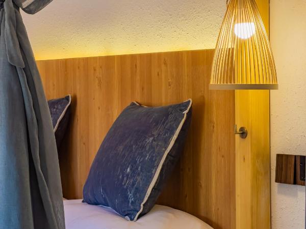 Joke Inn : photo 7 de la chambre walled city view bathtub suite - hanguang