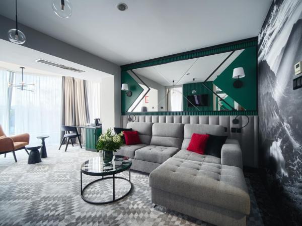 Rysy Boutique Hotel : photo 1 de la chambre premium apartment with balcony and mountain view