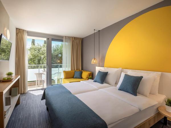 Sunny Dubrovnik by Valamar : photo 2 de la chambre  superior room 2+1