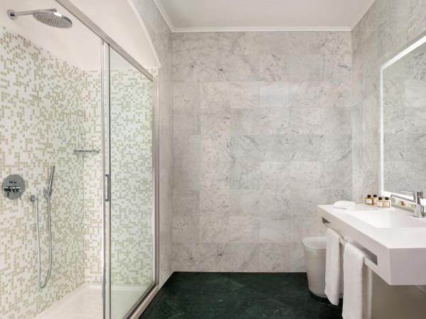 Sina Villa Medici, Autograph Collection : photo 2 de la chambre chambre lit king-size supérieure