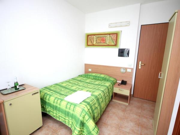 Hotel Alguer : photo 3 de la chambre chambre simple standard