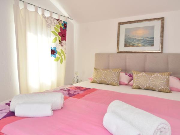 Apartments and Rooms Anika : photo 2 de la chambre double or twin room with sea view - without kitchen