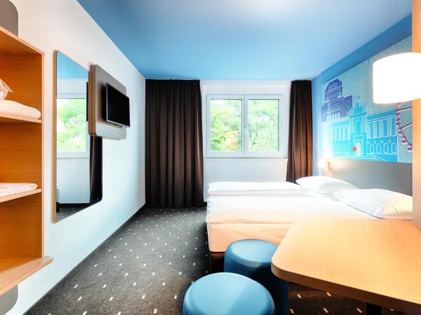 B&B Hotel Wien-Meidling : photo 6 de la chambre chambre lits jumeaux