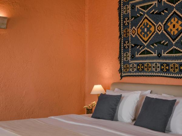 Alcanea Boutique Hotel : photo 2 de la chambre chambre double supérieure avec balcon