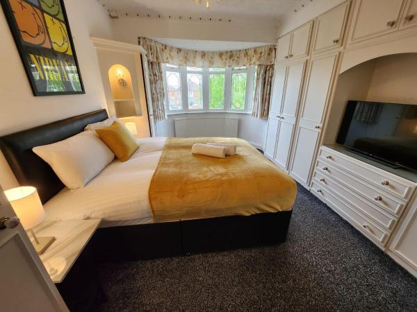 Sheldon Shared House : photo 3 de la chambre chambre double avec toilettes communes