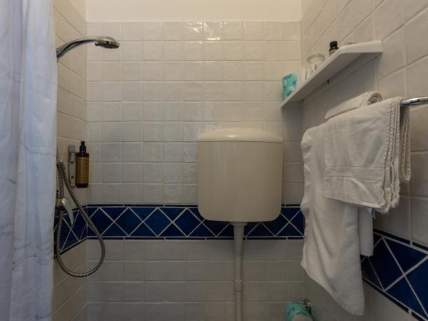 Hotel River fronte mare con piscina : photo 7 de la chambre petite chambre simple