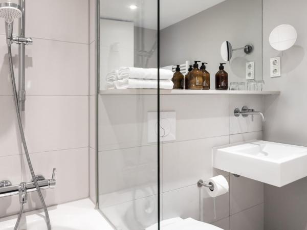 Hotel AMANO Rooms & Apartments : photo 6 de la chambre appartement l