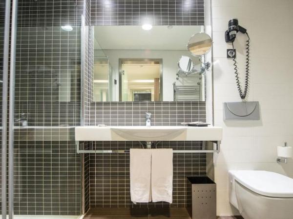 Axor Feria : photo 5 de la chambre chambre double avec parking long séjour