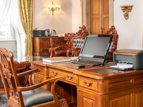 Hotel U Prince Prague by BHG : photo 4 de la chambre suite