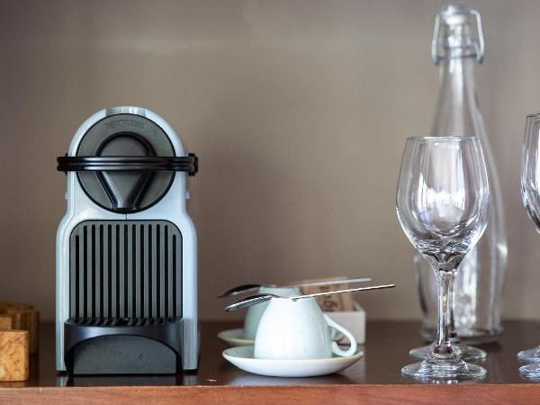 Mi Amor Boutique Hotel-Adults Only : photo 7 de la chambre hébergement - vue partielle sur mer