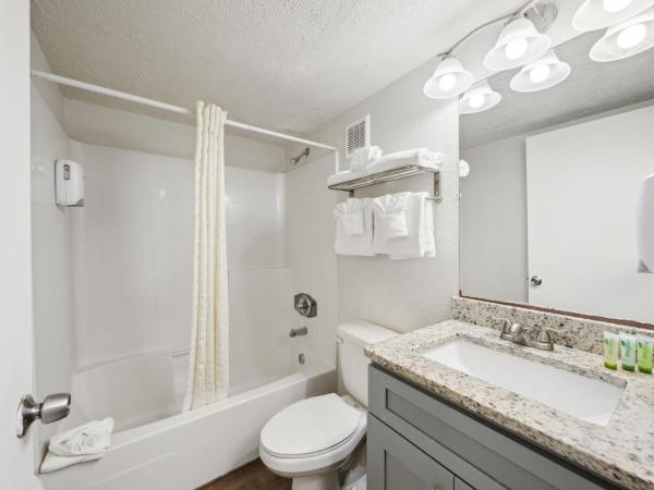 Sugar Sands Beachfront Hotel, a By The Sea Resort : photo 10 de la chambre deluxe suite with ocean/gulf view beach walkup