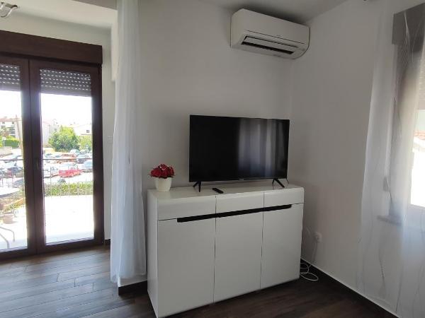 Viktor rooms and apartments : photo 4 de la chambre chambre double avec terrasse