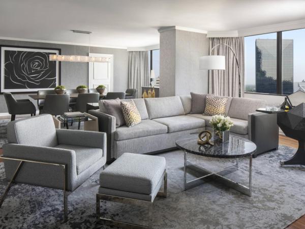 The Ritz-Carlton Atlanta : photo 2 de la chambre suite lit king-size présidentielle