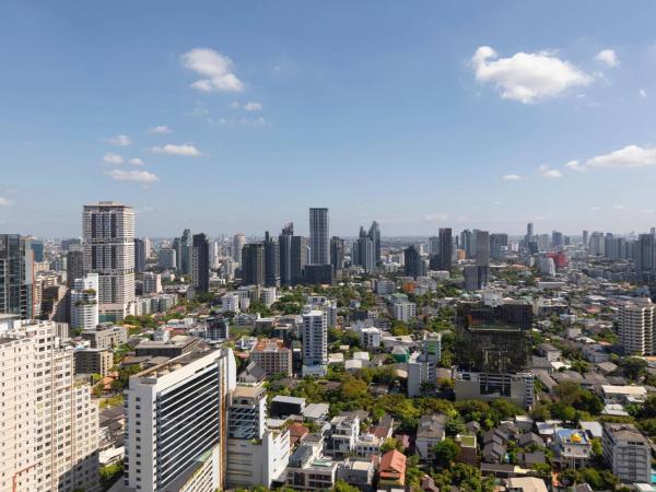 Marriott Executive Apartments - Sukhumvit Park, Bangkok : photo 7 de la chambre suite 1 chambre avec lit king-size ou 2 lits simples - vue sur ville