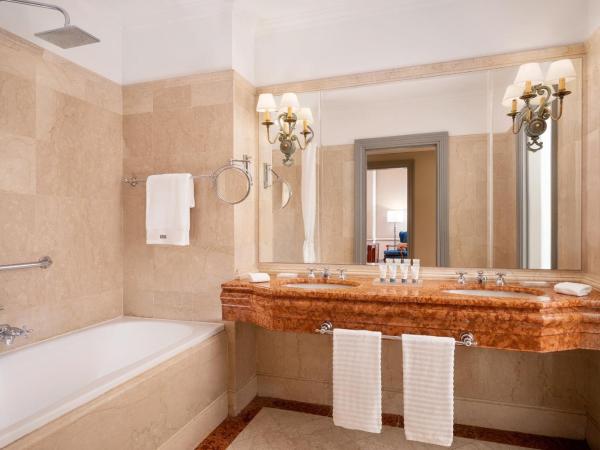 The Westin Excelsior, Florence : photo 2 de la chambre chambre lit king-size deluxe