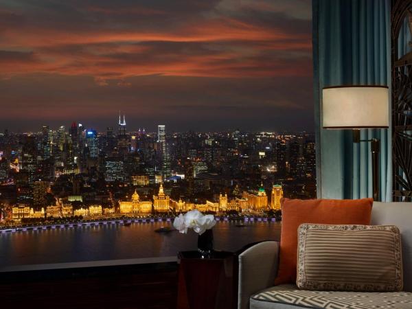 The Ritz-Carlton Shanghai, Pudong : photo 6 de la chambre chambre club - vue sur bund