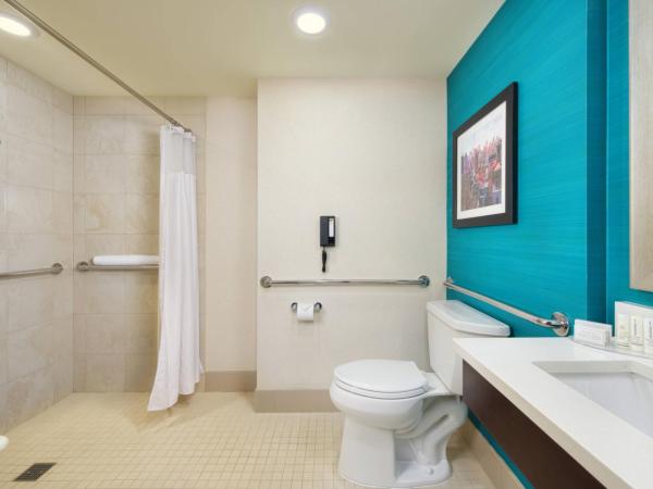 Courtyard by Marriott Times Square West : photo 3 de la chambre chambre lit king-size