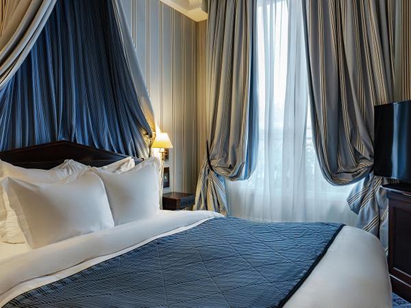 Le Dokhan's Paris Arc de Triomphe, a Tribute Portfolio Hotel : photo 2 de la chambre chambre lit queen-size classique