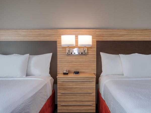 TownePlace Suites by Marriott Indianapolis Airport : photo 3 de la chambre studio lit queen-size