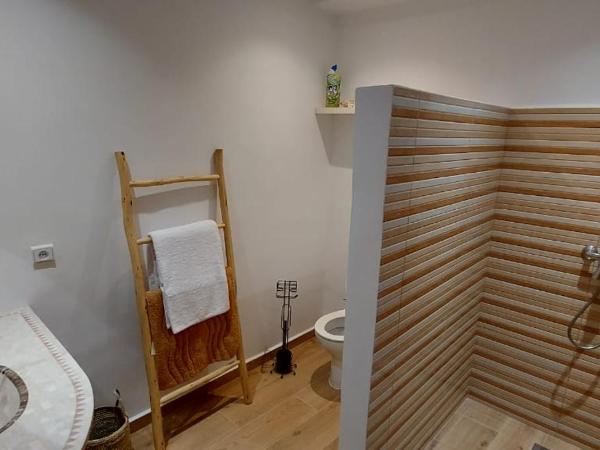 CASA ZOUINA : photo 10 de la chambre chambre double avec salle de bains privative