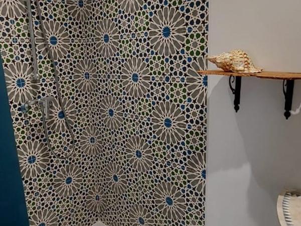 CASA ZOUINA : photo 9 de la chambre chambre double avec salle de bains privative