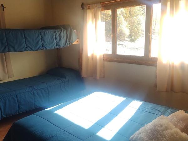 Posada del Ñireco : photo 1 de la chambre chambre familiale avec salle de bains privative