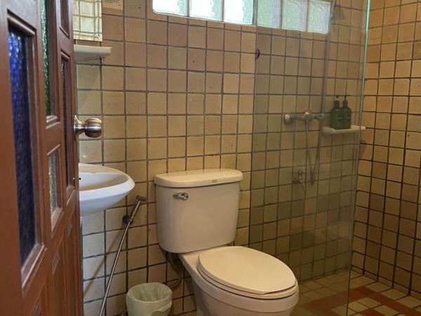 Pha Thai House : photo 5 de la chambre hébergement double supérieur avec balcon