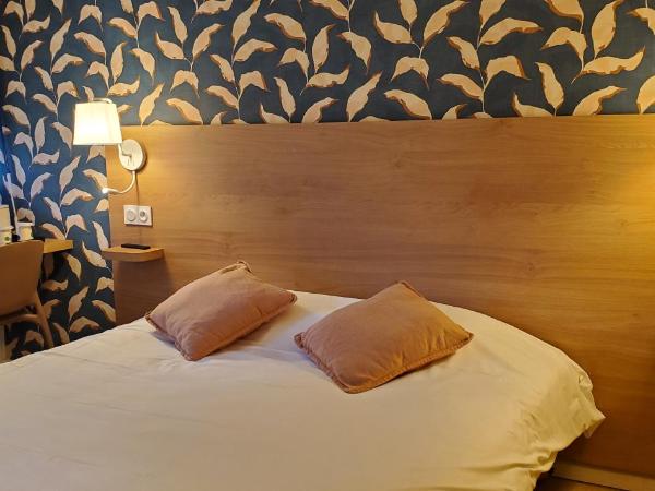 KYRIAD HONFLEUR - La Riviere Saint Sauveur : photo 4 de la chambre chambre lits jumeaux