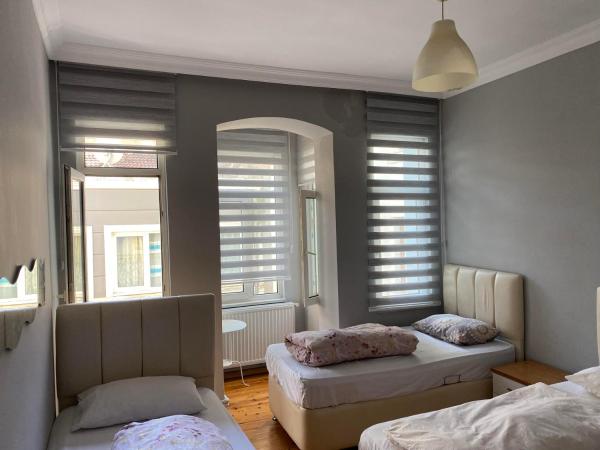Windrose Hostel Istanbul : photo 1 de la chambre lit dans dortoir pour femmes de 4 lits