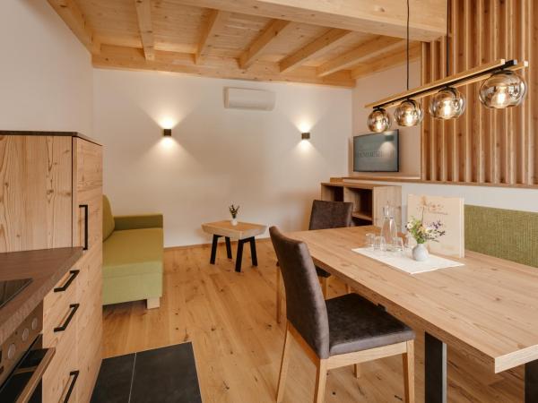 Edenhauserhof : photo 2 de la chambre appartement - vue sur lac