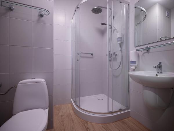 Arka Medical Spa : photo 2 de la chambre petite chambre simple