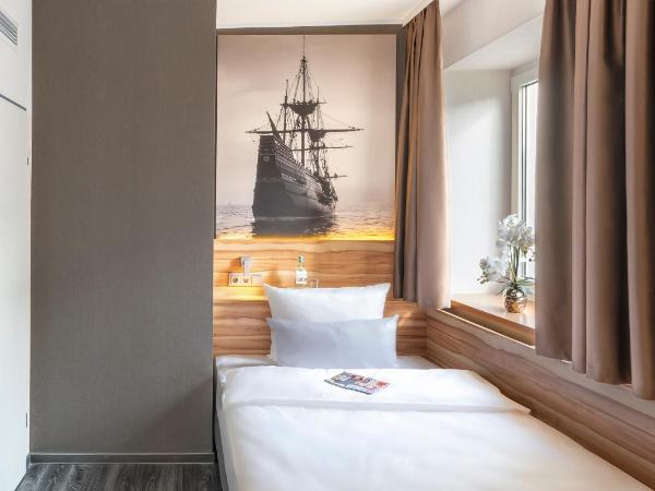 PLAZA Premium Columbus Bremen : photo 1 de la chambre chambre simple standard