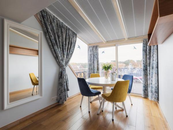 H Villa Herkules : photo 5 de la chambre appartement supérieur