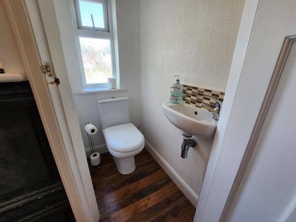 Solihull Shared House : photo 10 de la chambre chambre double avec salle de bains commune