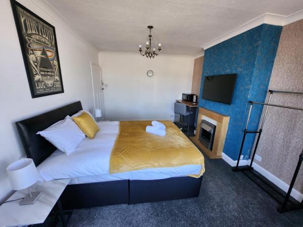 Solihull Shared House : photo 5 de la chambre chambre double avec salle de bains commune