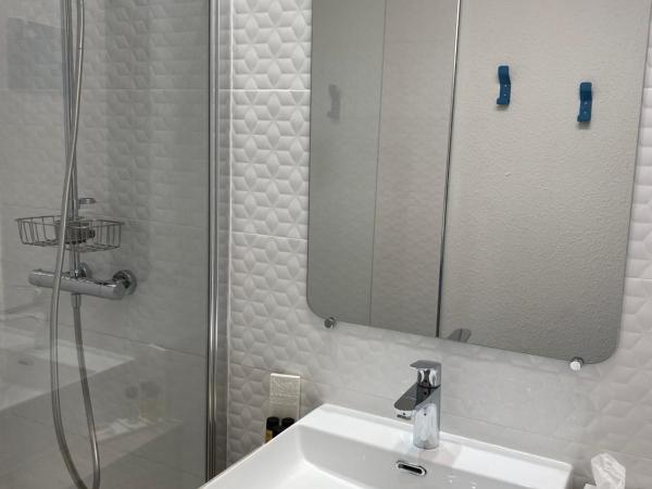 Hôtel Saint-Clair, côté Plage : photo 7 de la chambre suite - côté plage