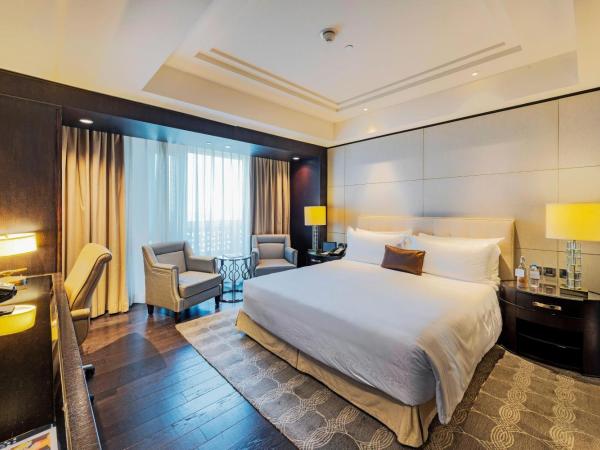 ITC Grand Chola, a Luxury Collection Hotel, Chennai : photo 3 de la chambre chambre exécutive club avec 1 lit queen-size ou 2 lits jumeaux/simples