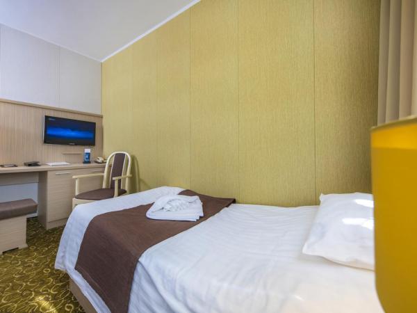 Hotel Délibáb : photo 4 de la chambre chambre lits jumeaux Économique