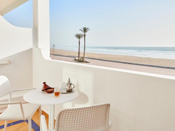 Iberostar Waves Founty Beach All Inclusive : photo 2 de la chambre hébergement double côté plage - vue sur mer