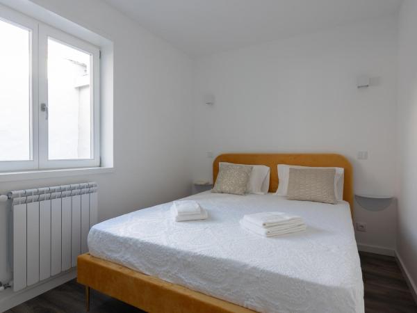 Dona Emília Guest House & Studio Apartment Building : photo 8 de la chambre appartement 2 chambres