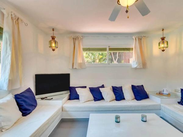 Villa Tiphareth : photo 3 de la chambre chambre double avec salle de bains privative